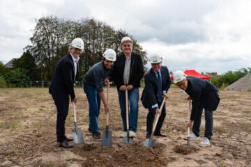 Lanceringsevent De Stip Peter Garré managing director Bopro Louis Dhont The Nest Frank Van Goethem algemeen directeur sogent Christophe Peeters schepen van Stedenbouw van Stad Gent Renée vermeir voorzi